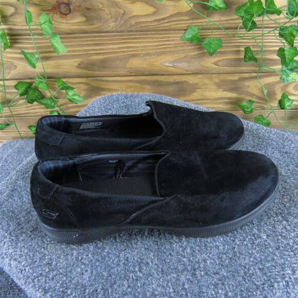 SKECHERS‎ Women's Goga Max Slip-On Black Leather Sz 9.5 Wide Gently Used 2025 - Picture 3 of 7